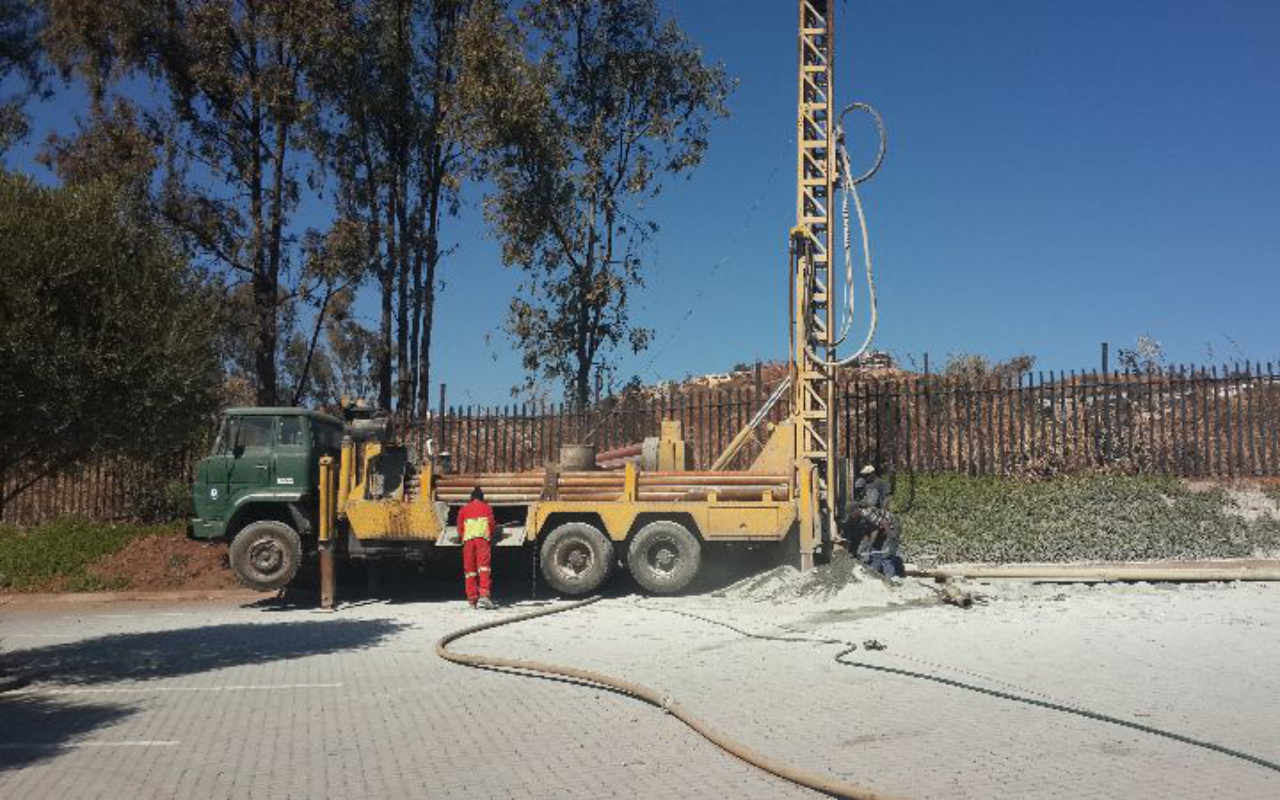Borehole Rig